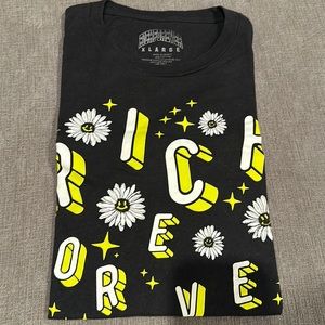 Rich Forever Size XL used t shirt.